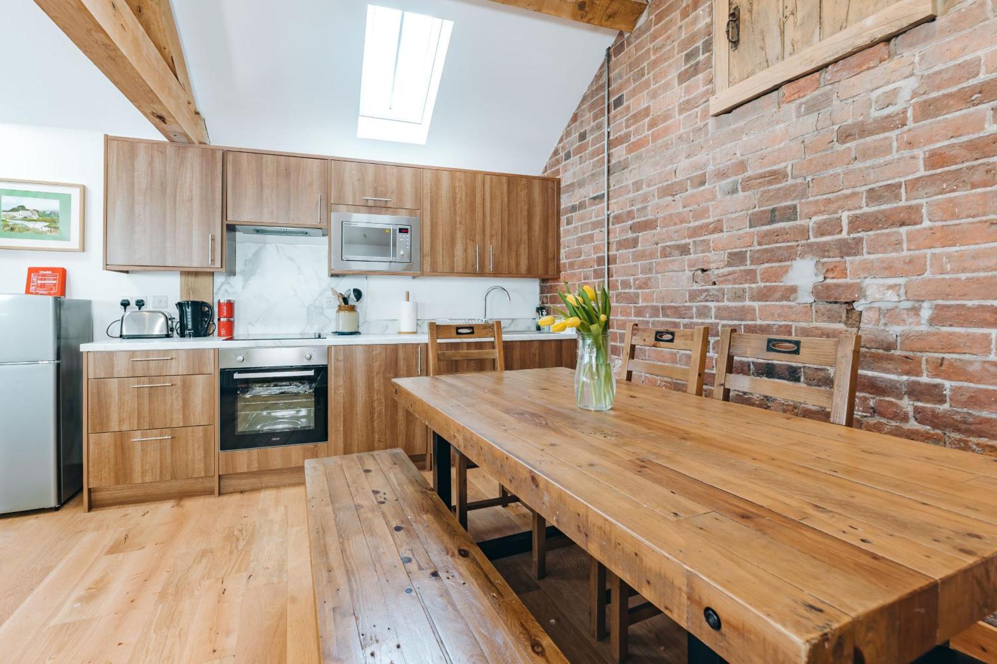 Ryton Grange Church Barn Sleeps 5 Shrewsbury Buitenkant foto